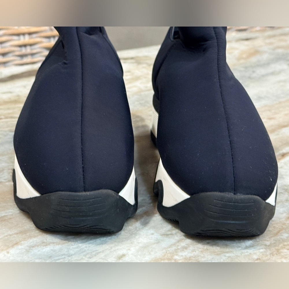 Women’s iRi WES I Black Outline Low Top Sneaker- Size 37.5 - Picture 6 of 14